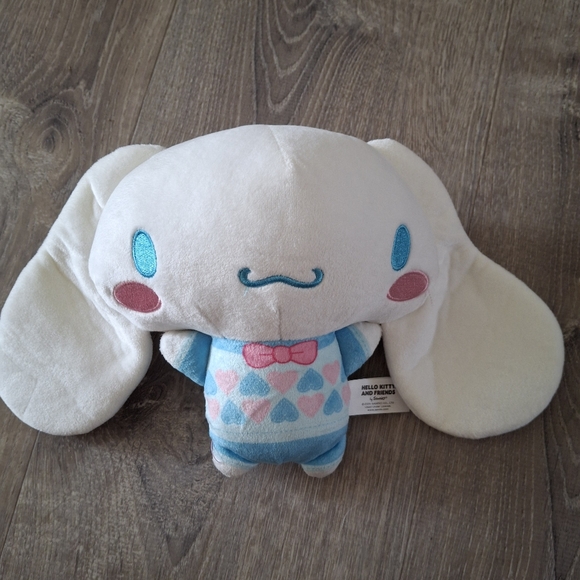 Sold - Picture 3 of 5